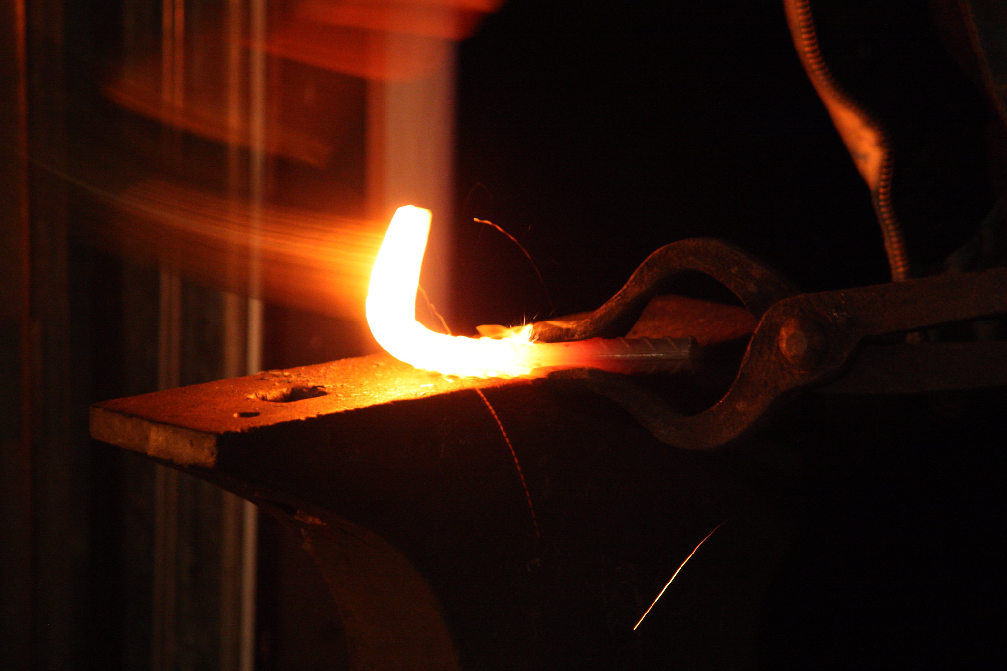 Dialogue du fer avec le feu